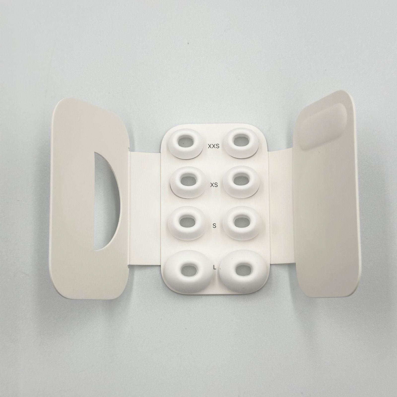 Apple AirPods Pro 第3世代 充電ケースのみ A3122 正規品【24時間以内