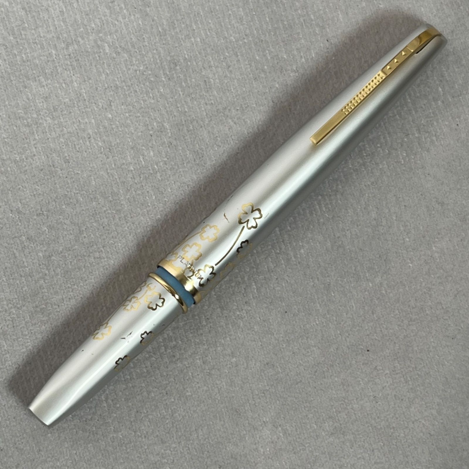 管2603-316】PLATINUM プラチナム ペン先 18K 万年筆 花柄装飾 和柄