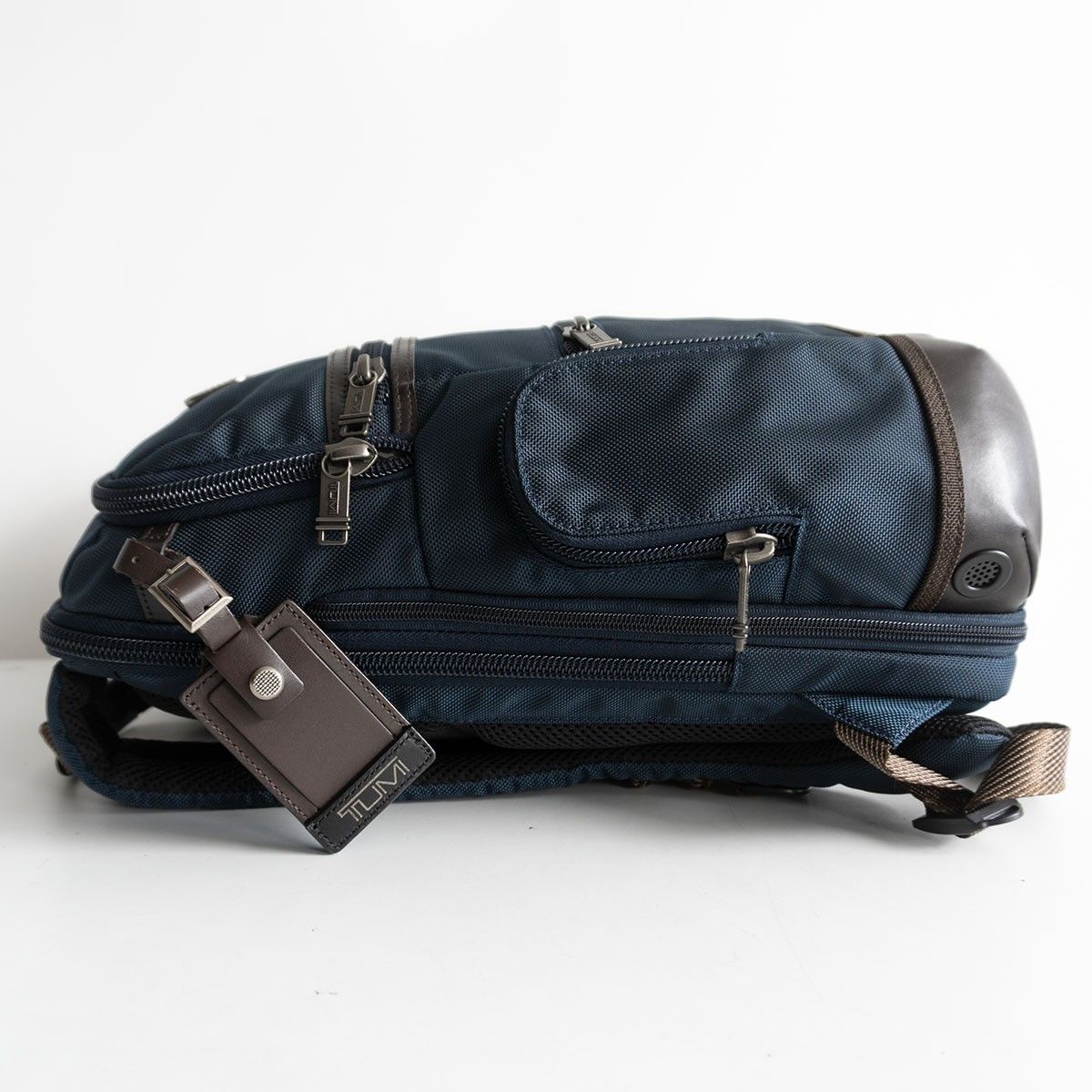 TUMI ビジネスバッグ ネイビー 中型 楽天市場】ネイビー tumi ビジネスバッグの通販