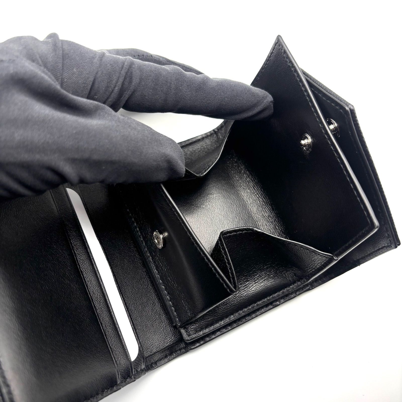 新品未使用】Saint Laurent サンローラン 692061 Vステッチ YSLロゴ 