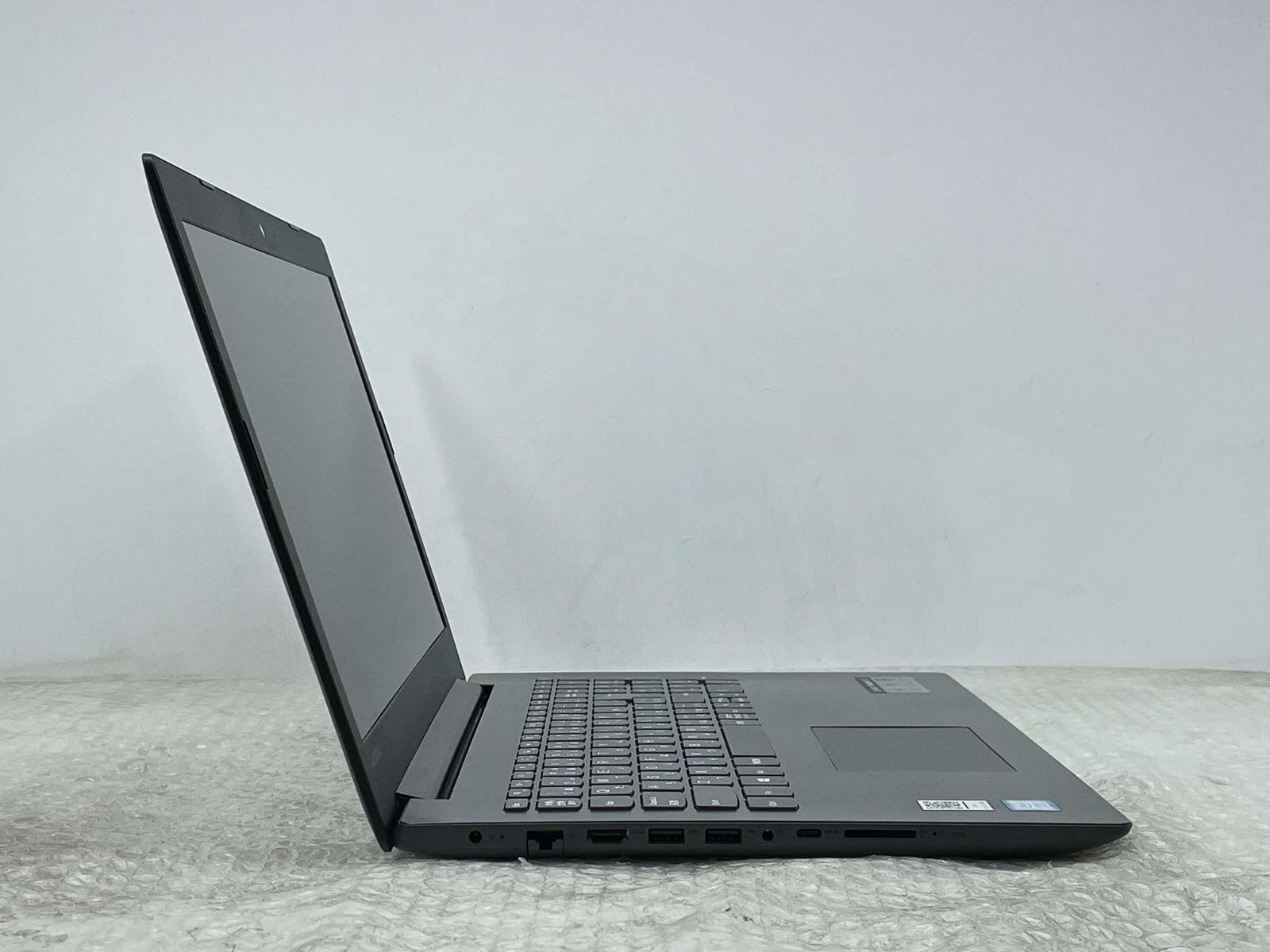 Lenovo ideapad 330-15IKB i7-7500U/8GB/500GB HDD/Windows11/15.6型