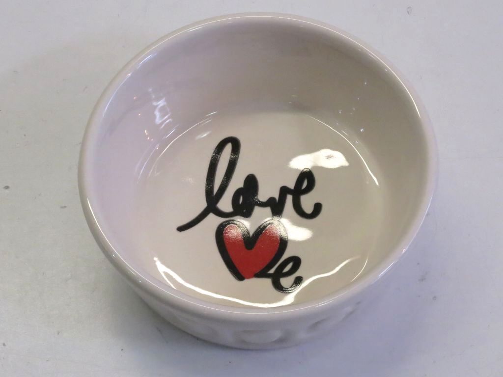 【227154】DOG BOWL　”LOVE ME” BAUER　POTTERY　フードボウル　陶器 オフホワイト