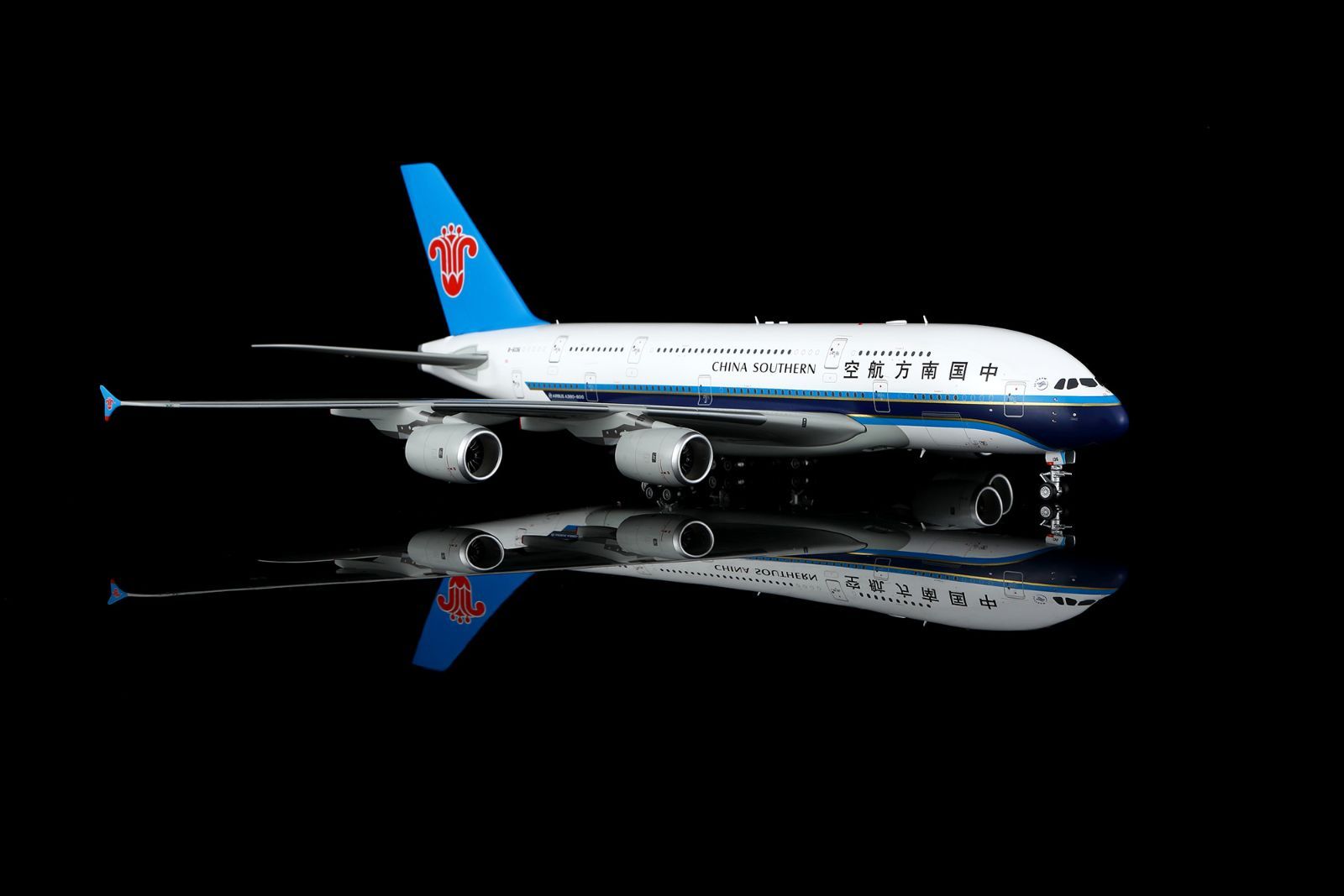 SQwings 中国南方航空 A380 B-6136 1/200 L2153(通常版) - メルカリ