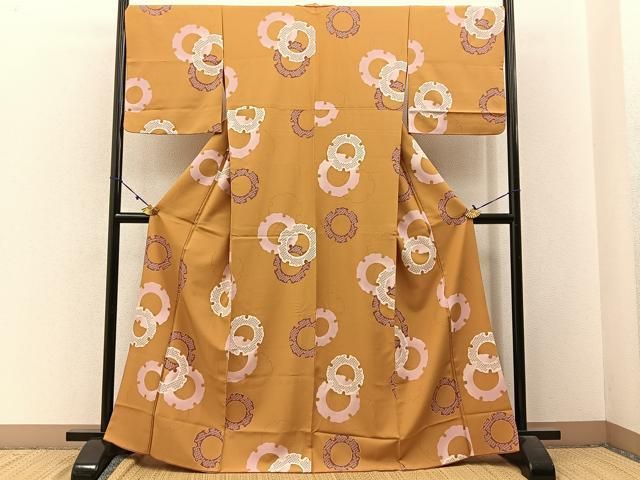 平和屋着物■世界的ファッションデザイナー　山本寛斎　kansaiブランド　色無地　狐色　逸品　km638 山本寛斎 kansai 世界的ファッションデザイナー 世界 着物 kansaiブランド