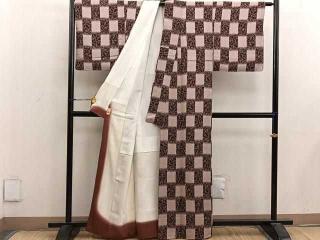 平和屋着物●上質な小紋　変わり市松文様　正絹　逸品　AABF8125ph 平和屋着物□上質な小紋 市松文様 正絹 逸品 未使用 BAAX4539mz - メルカリ