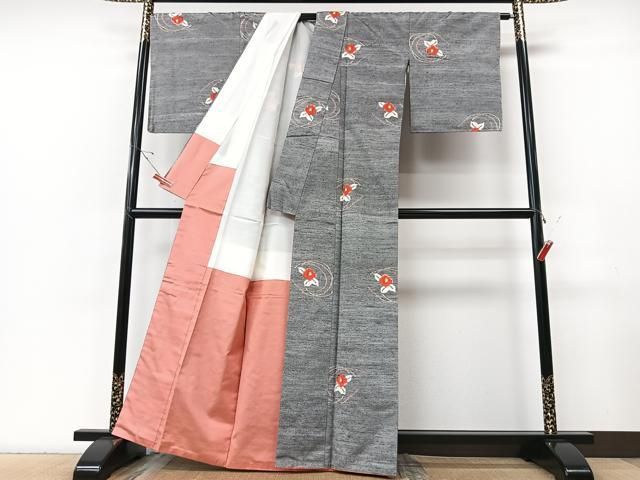 平和屋着物●上質な紬　舞蝶椿文　正絹　逸品　CABE6826ut 平和屋着物□上質な紬 舞花文 正絹 逸品 CABF5068xe - メルカリ