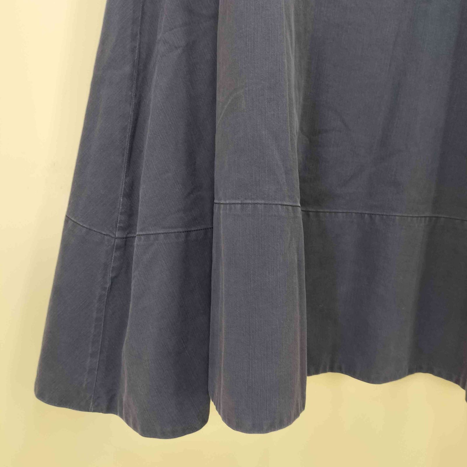 マディソンブルー MADISONBLUE BACK SATIN MAXI FLARE SKIRT 
