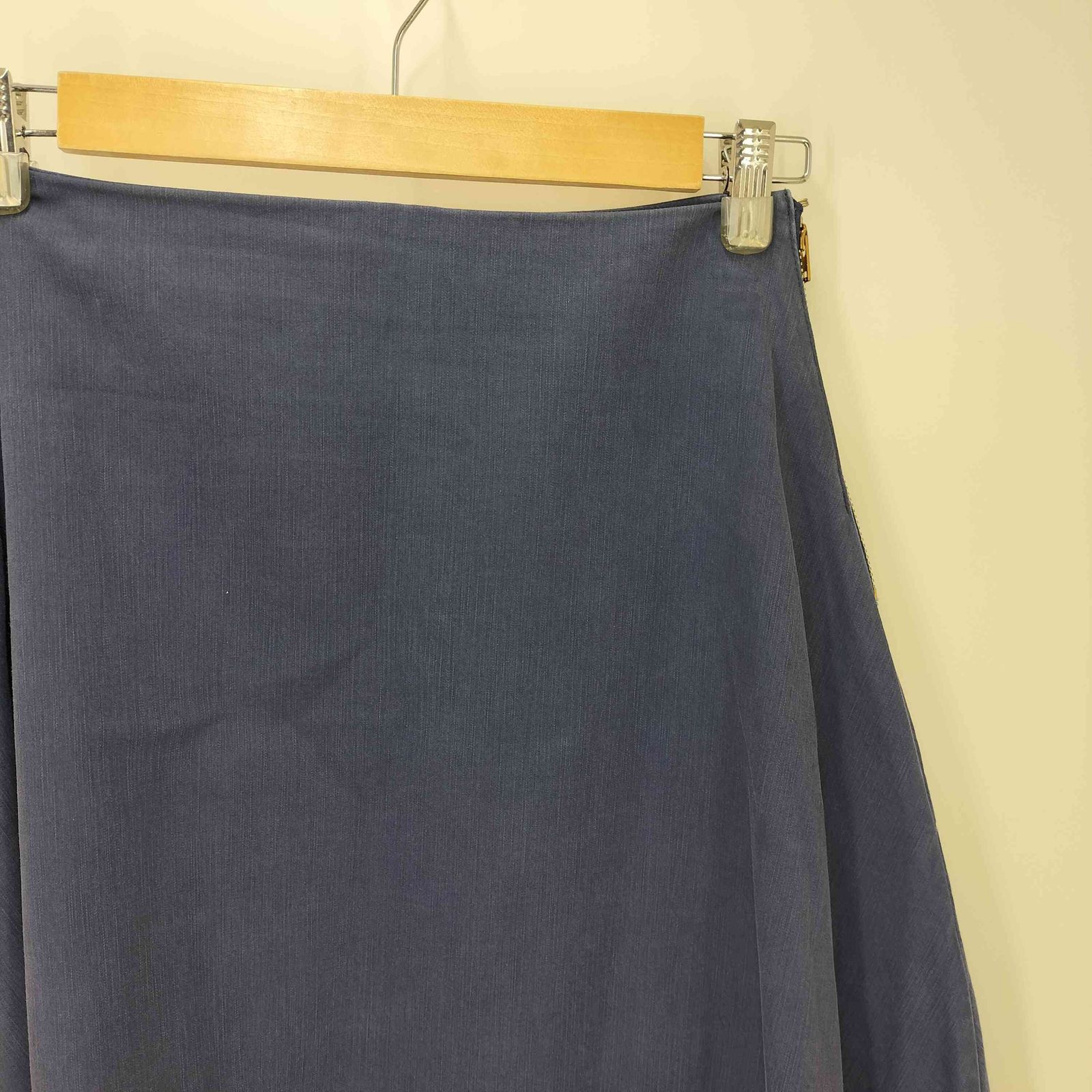 マディソンブルー MADISONBLUE BACK SATIN MAXI FLARE SKIRT 