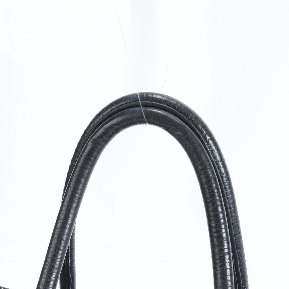 美品 プラダ レザー 2WAY ショルダーバッグ 斜め掛け ハンド トート 本