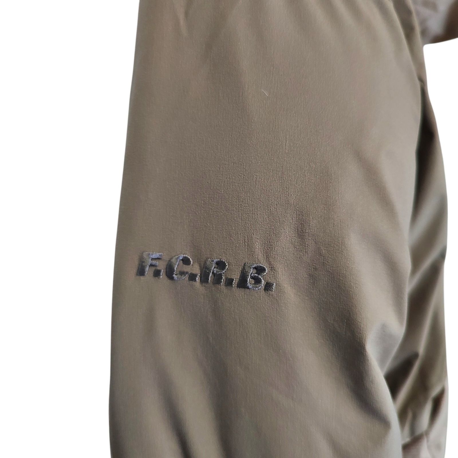 F.C.Real Bristol エフシーレアルブリストル 25AW FIELD DOWN PARKA 
