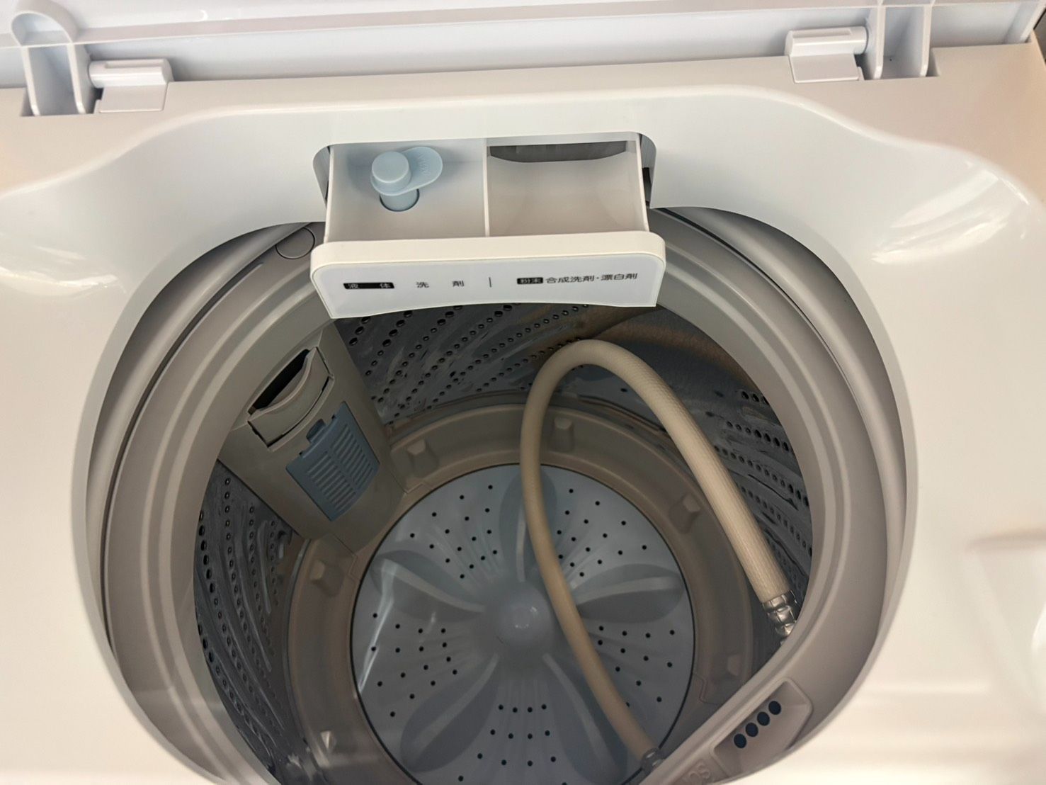 ☆Hisense 洗濯機 5.5kg 2024年製 HW-55E2W - メルカリ