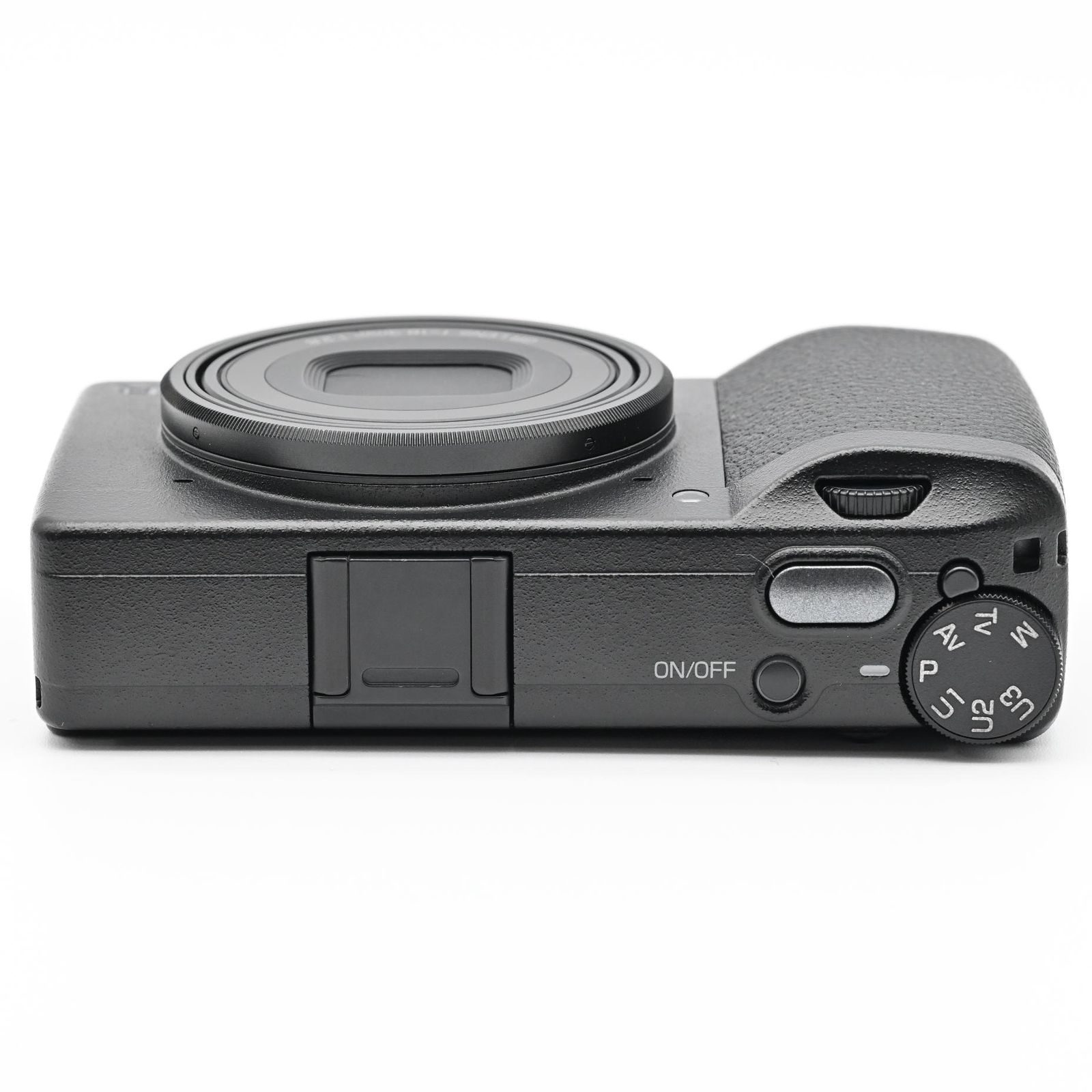 RICOH GR III HDF ショット数 1655回 別売り充電器BJ-11付 美品 - メルカリ