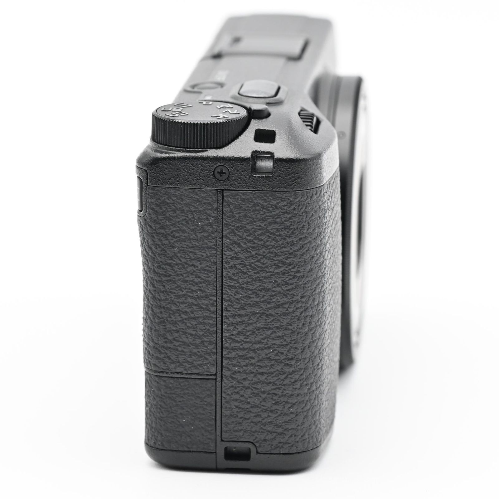 RICOH GR III HDF　ショット数 1655  別売充電器BJ-11付 RICOH GR III HDF ショット数 1655回 別売り充電器BJ-11付 美品 - メルカリ