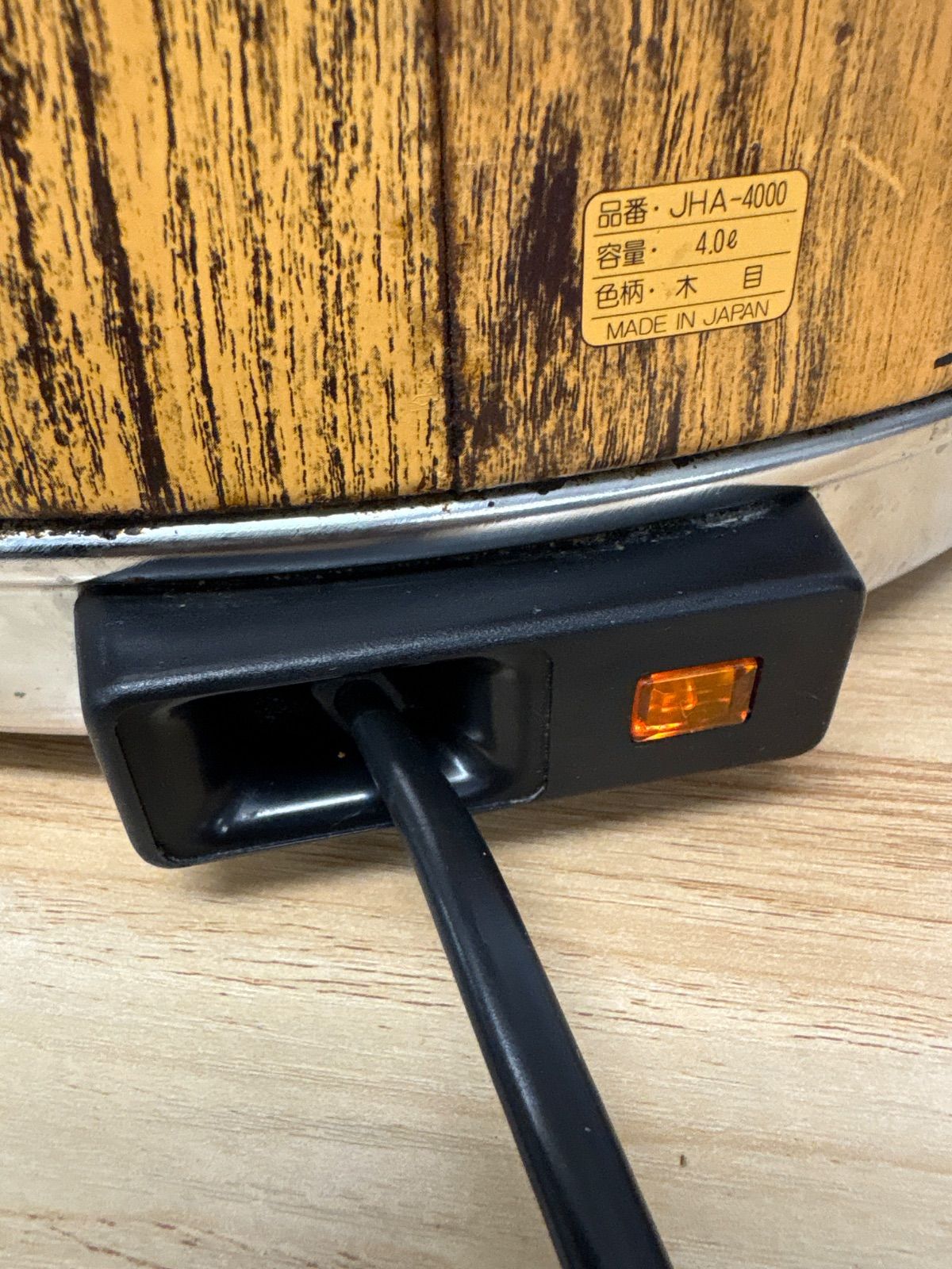 【Tiger】タイガー 電子ジャー JHA-4000 木目 厨房 厨房機器 店舗 店舗用品 単相100V 調理器具 動作確認済 保温釜 業務用 ① Y1917 Amazon | タイガー 電子ジャー 業務用 保温専用 二升2合 木目 JHA-4000