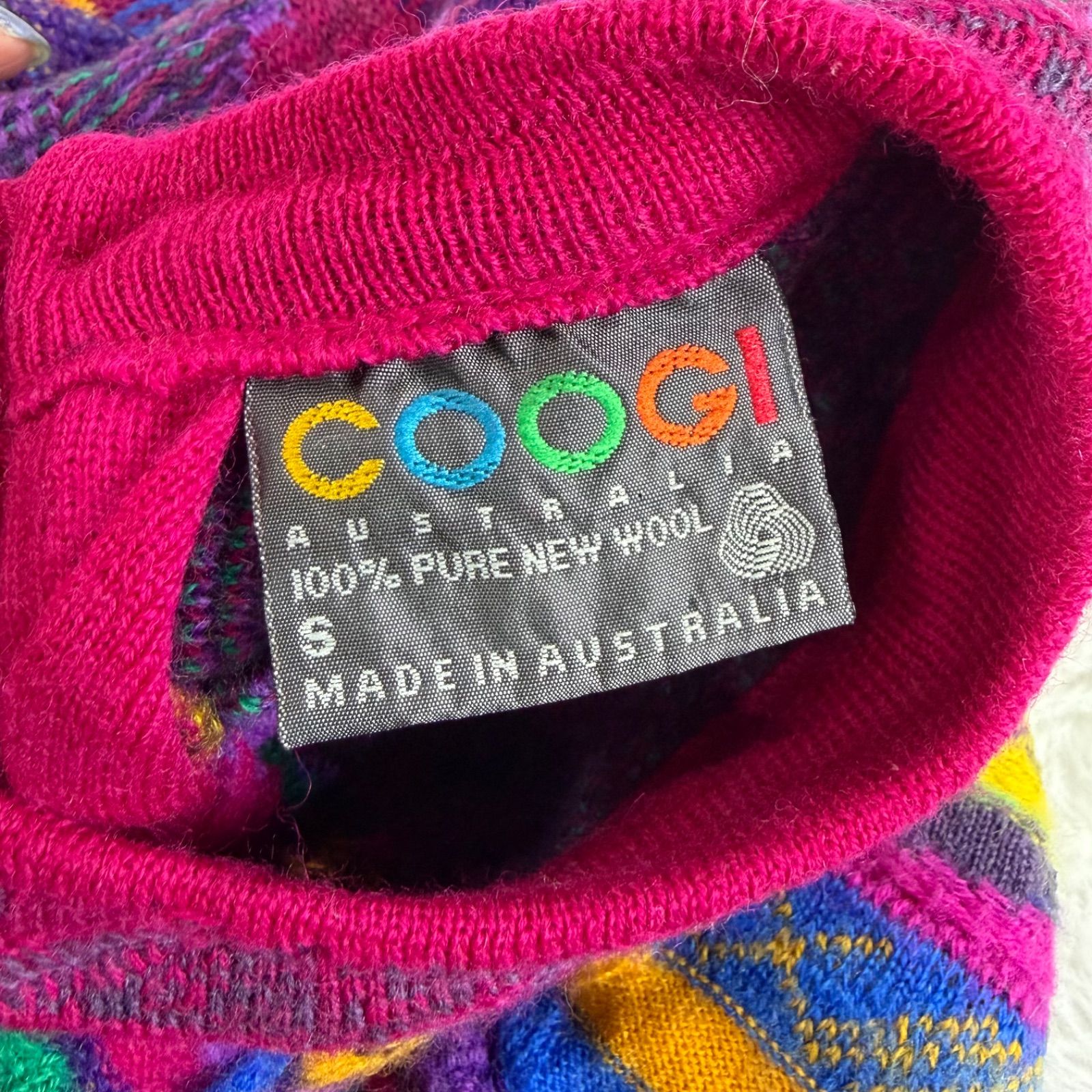 オーストラリア製 Vintage COOGI Crazy Pattern 3D Design Sweater