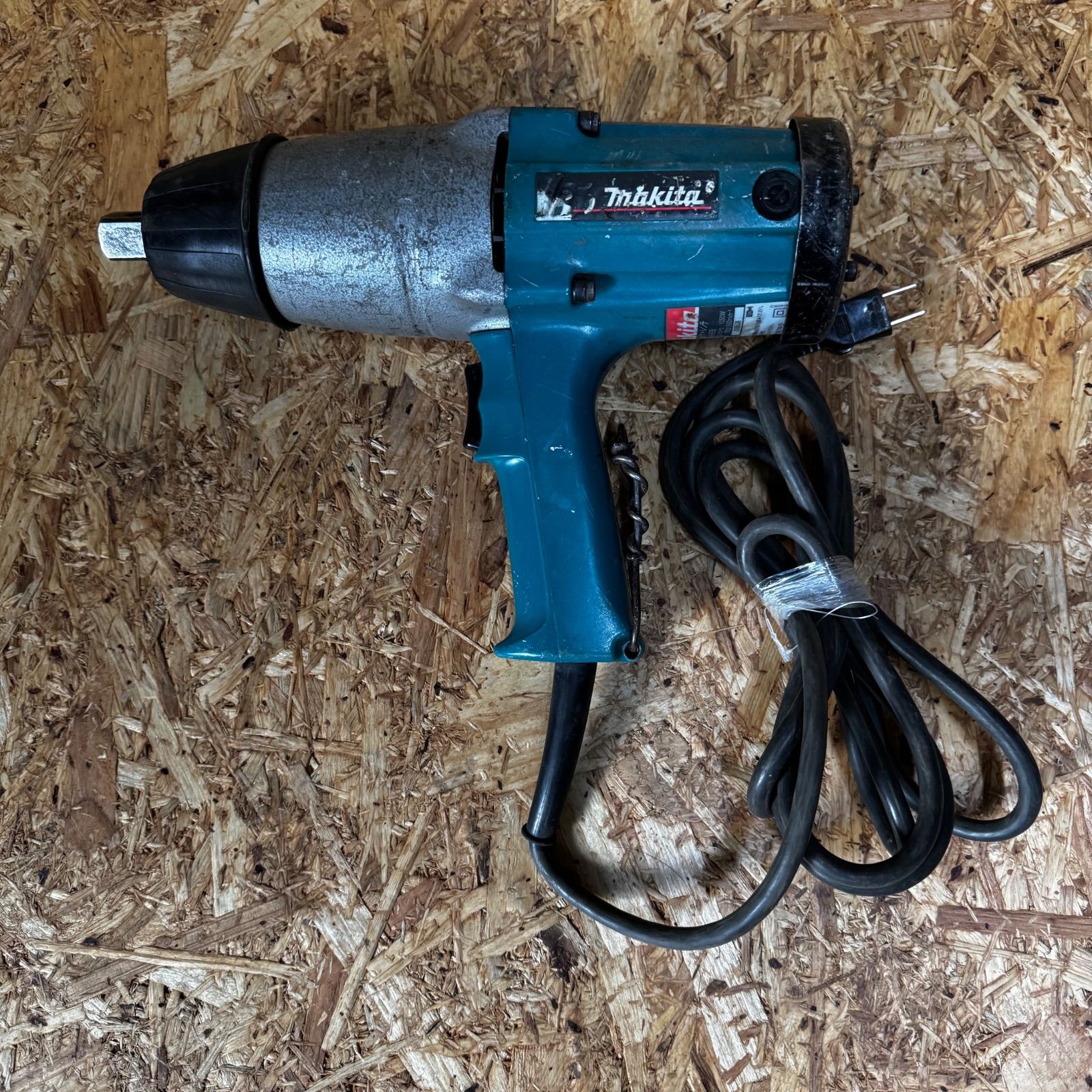 【通電確認済み★マキタ】★6型インパクトレンチ★6906★100V★高トルク★MAKITA★インパクト★タイヤ交換★ボルト締め★電動工具★整備★プロ仕様★DIY★日本製★旧ロゴ