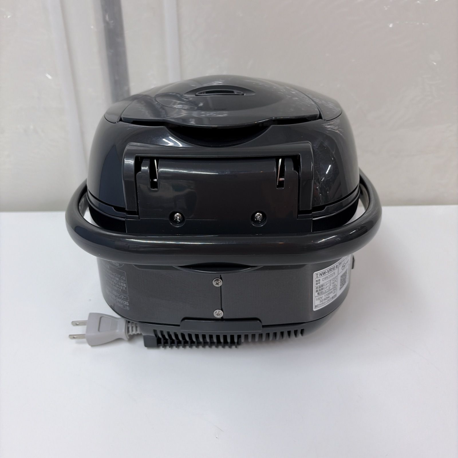 R053 ☀️ 2025年製の高年式♪ ZOJIRUSHI / 象印 IH炊飯ジャー 5.5合 
