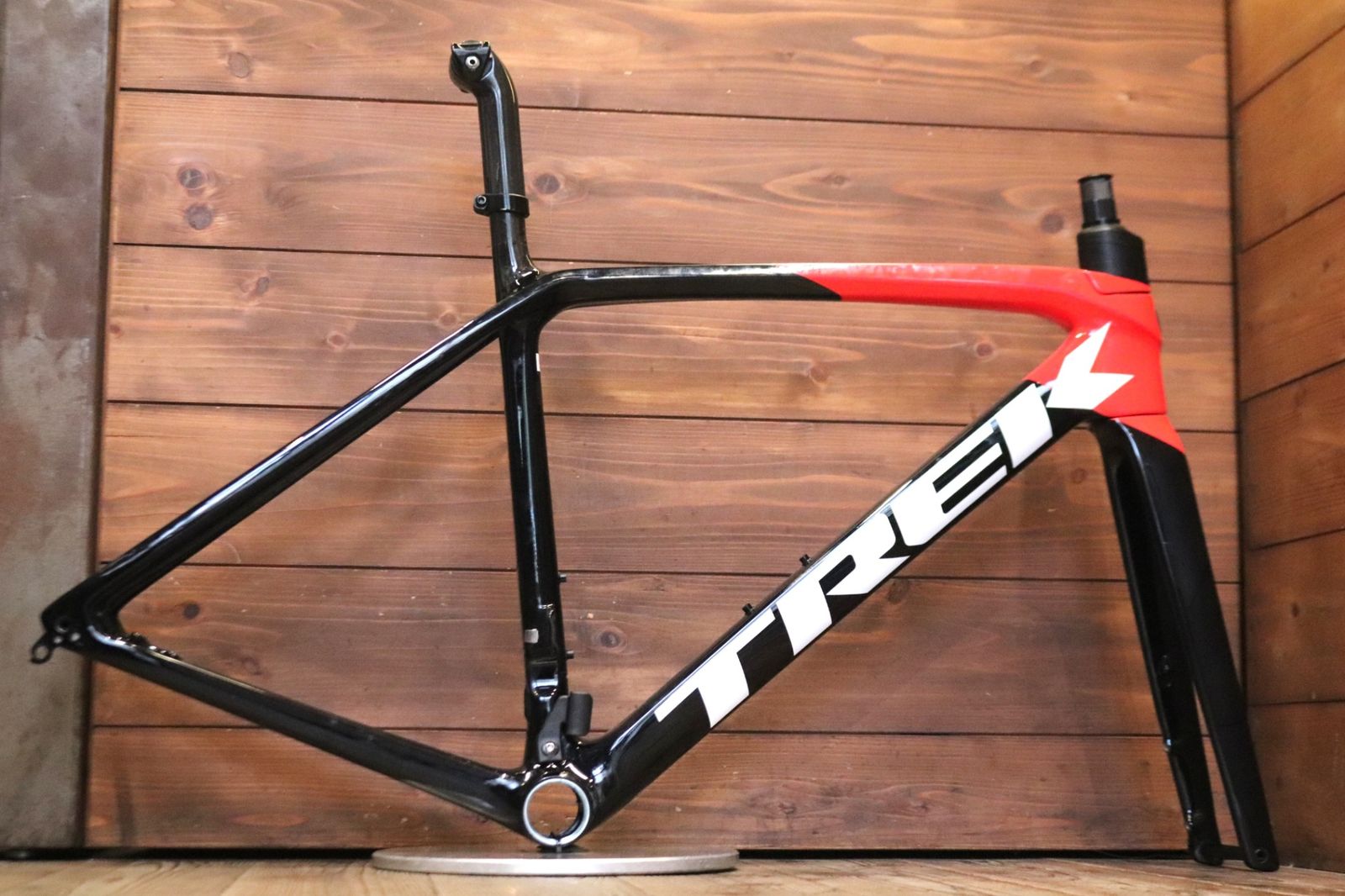 トレックエモンダsl6　2022 フレームセット　サイズ52 トレック TREK エモンダ EMONDA SL6 DISC 2022モデル 52サイズ