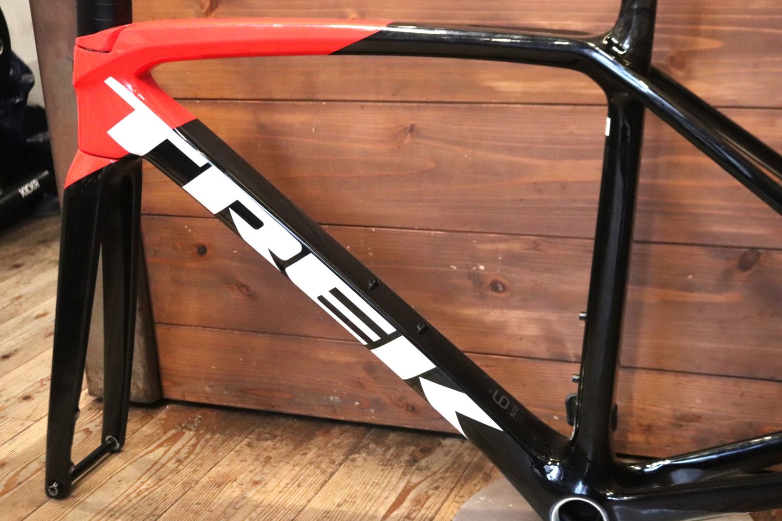 トレック TREK エモンダ EMONDA SL6 DISC 2022モデル 52サイズ