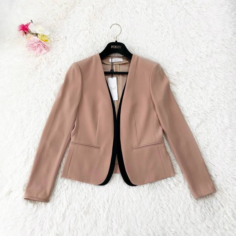 ベイジ beige cindy スカートスーツ上下 サイズ4 新品未使用タグ付き タグ付き・未使用品】 BEIGE CINDY ベイジ シンディ スカート スーツ