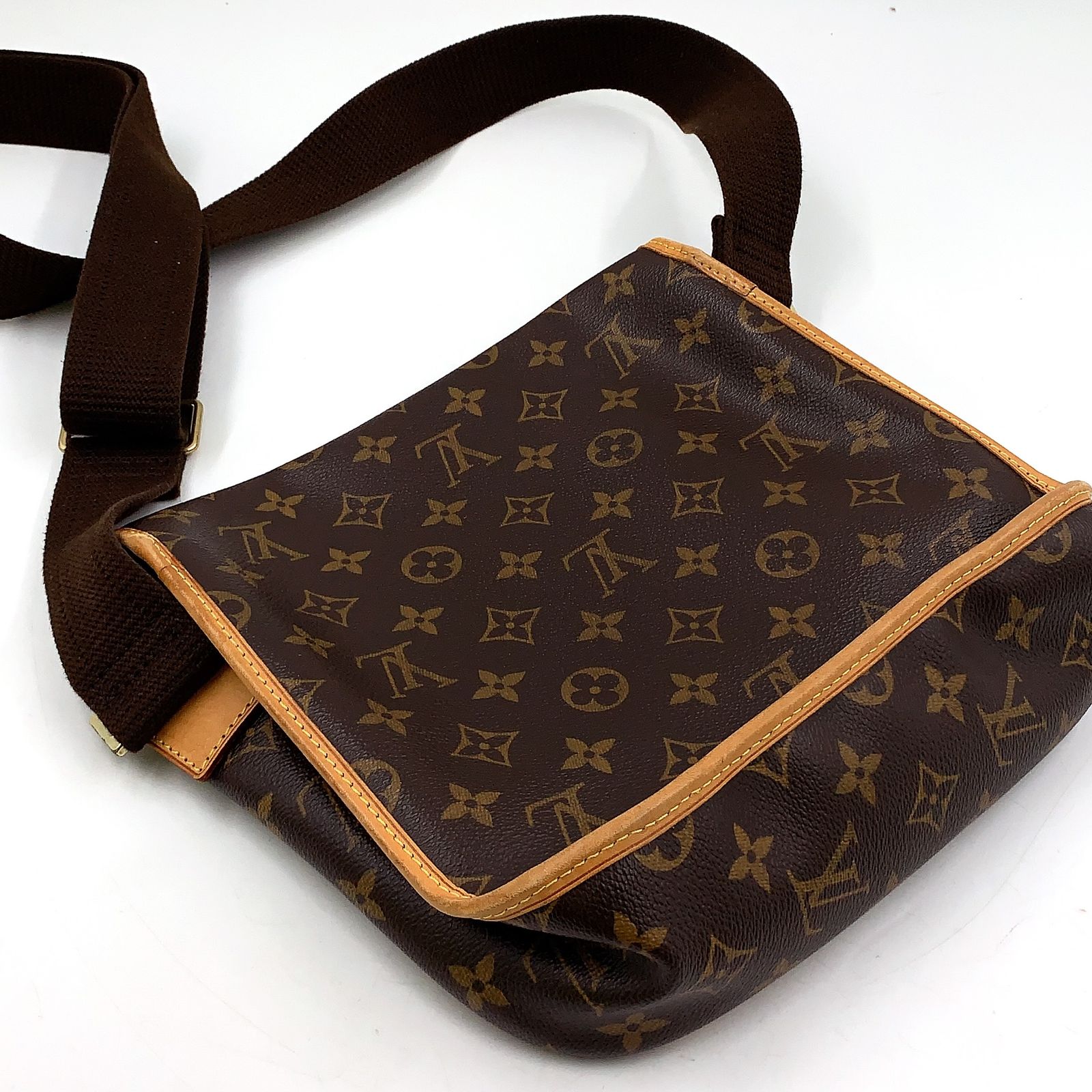 LOUIS VUITTON メッセンジャーPM ボスフォール モノグラム モノグラム 