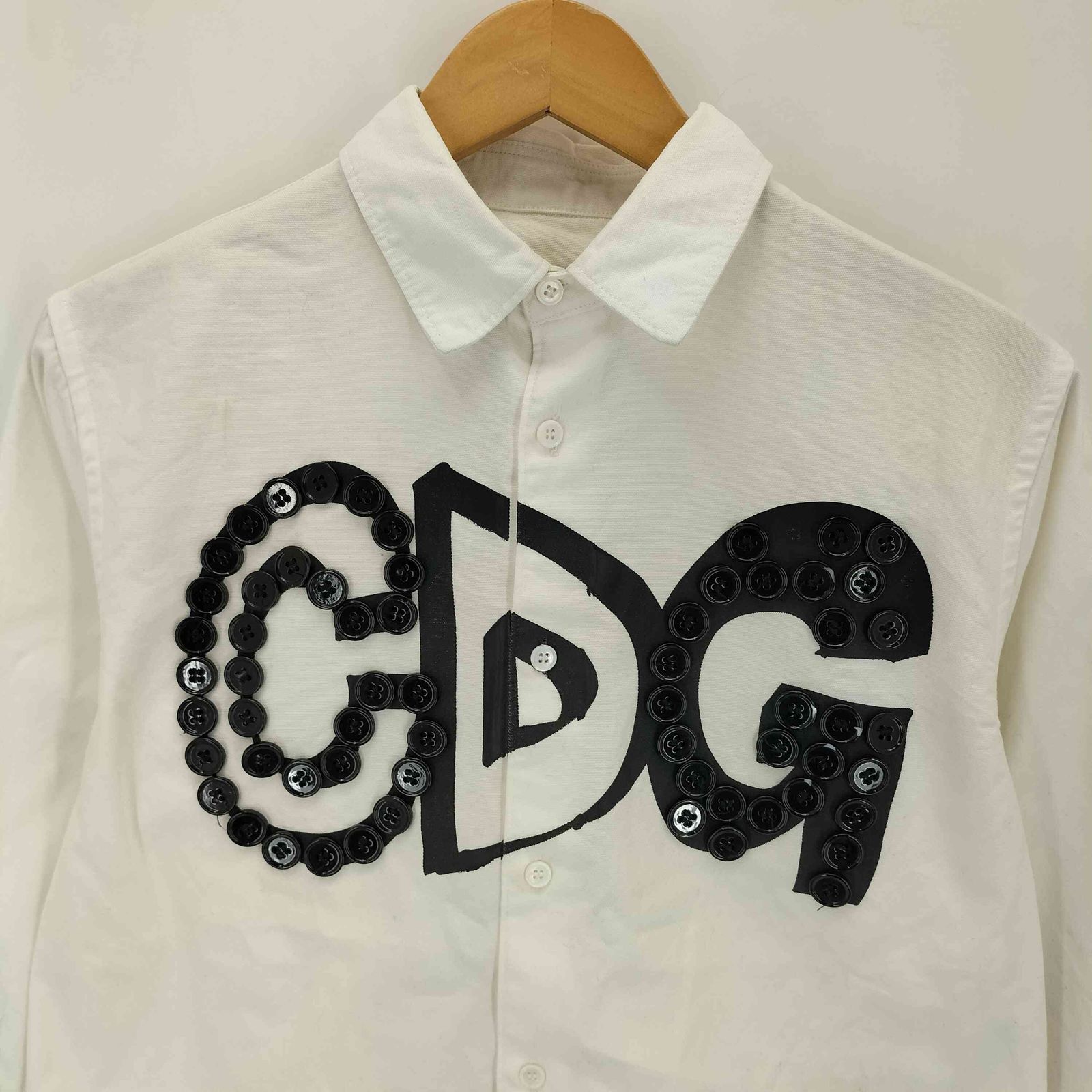 コムデギャルソン COMME des GARCONS 黒ボタンデザイン デカデザイン 