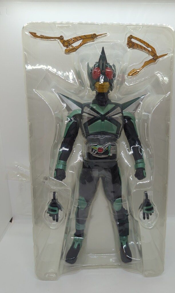 メディコム・トイ RAH DX 仮面ライダーカブト キックホッパー/修正手 