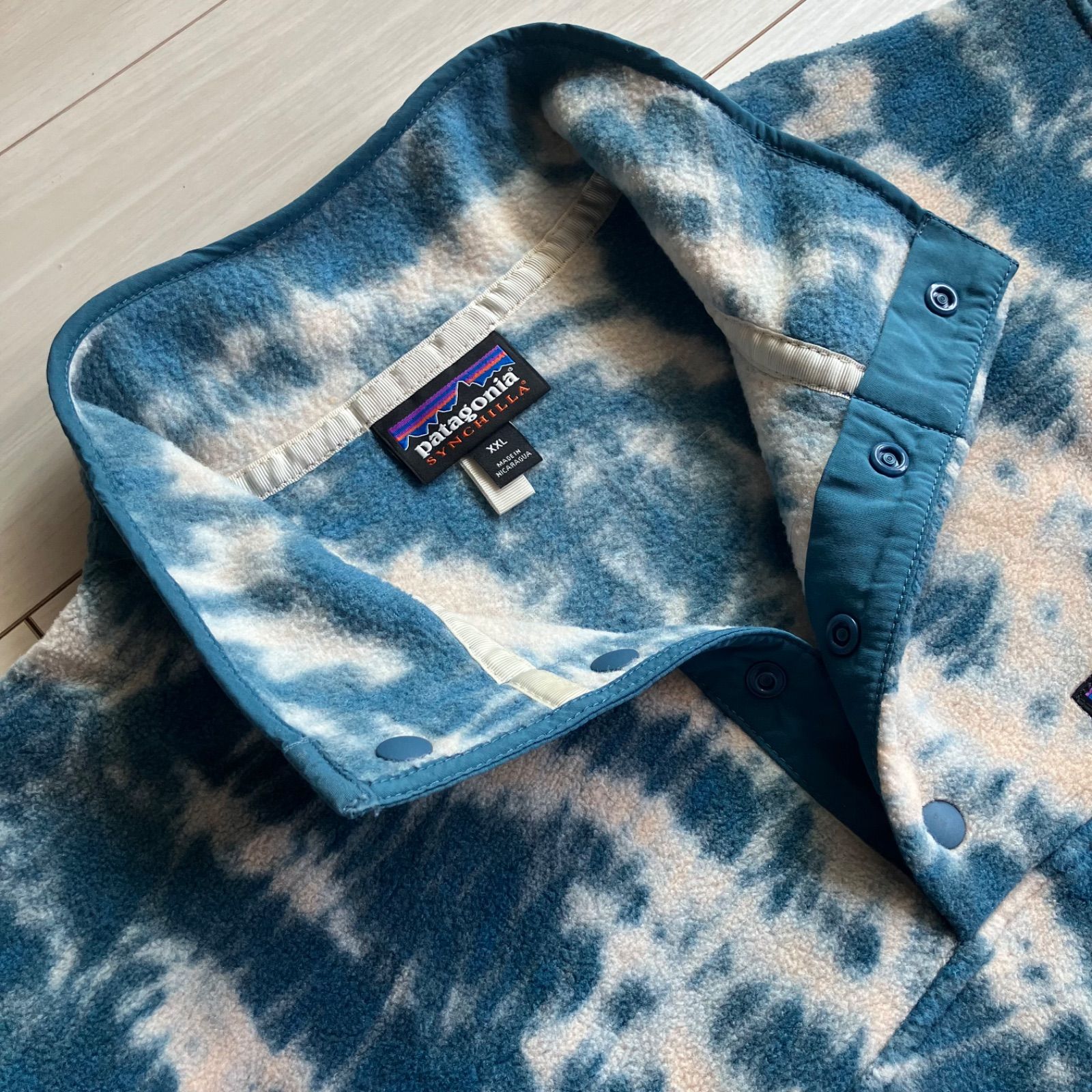 入手困難 パタゴニア 2XL タイダイ シンチラ スナップT Wavy blue 