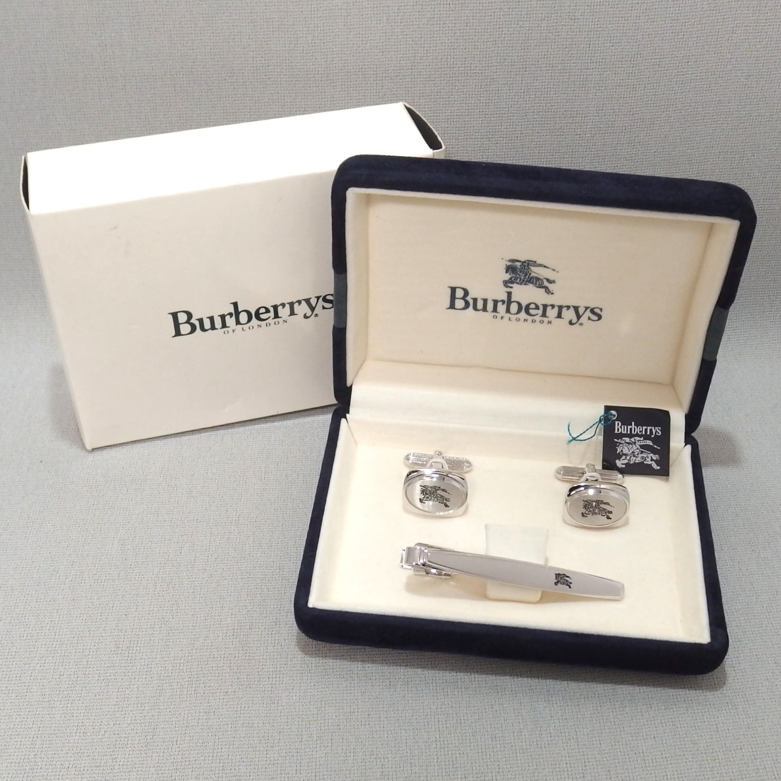 極美品☆Burberrys ホースロゴ ネクタイピン カフス セット シルバー