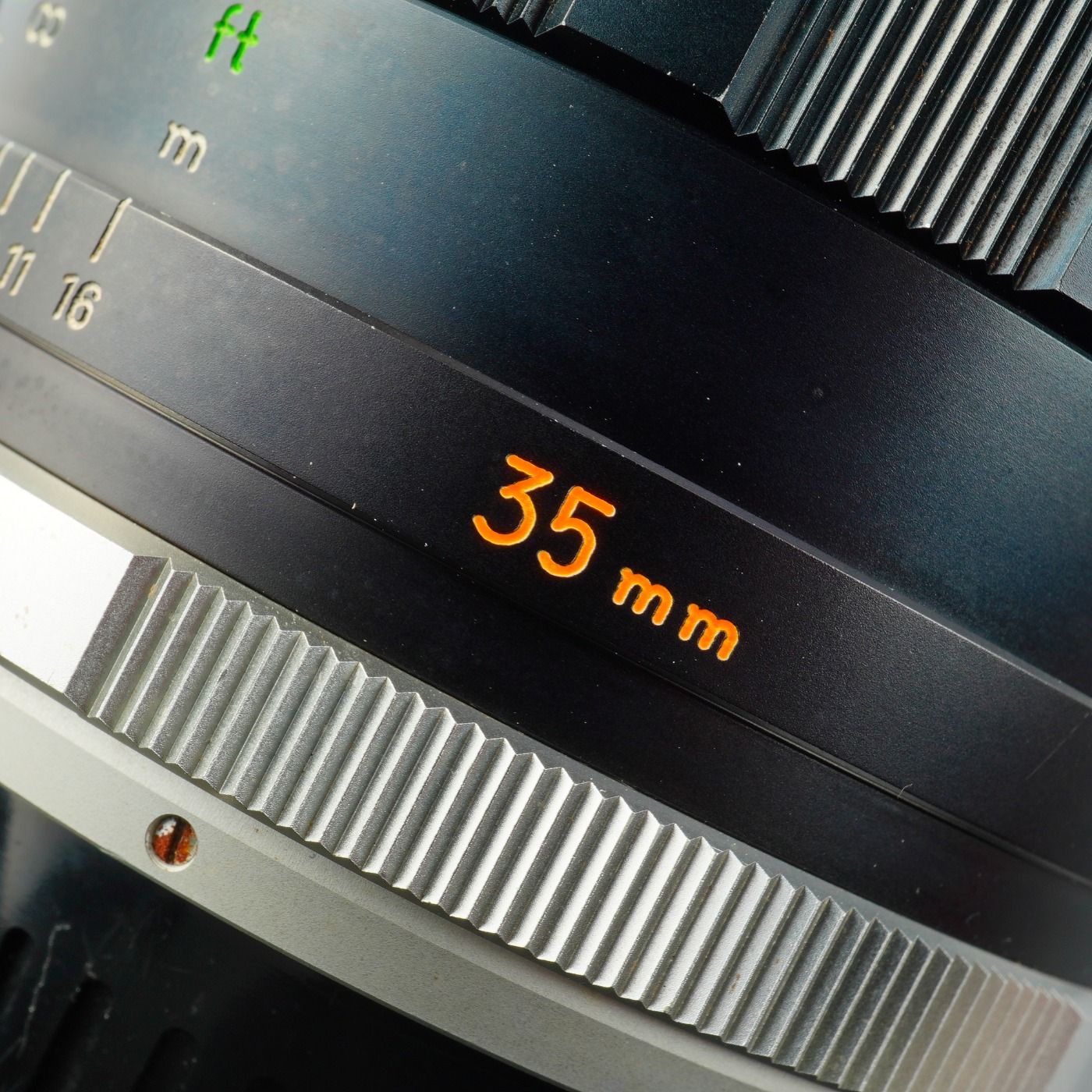 MINOLTA ミノルタ MC W.ROKKOR HH 35mm F/1.8 単焦点レンズ - メルカリ
