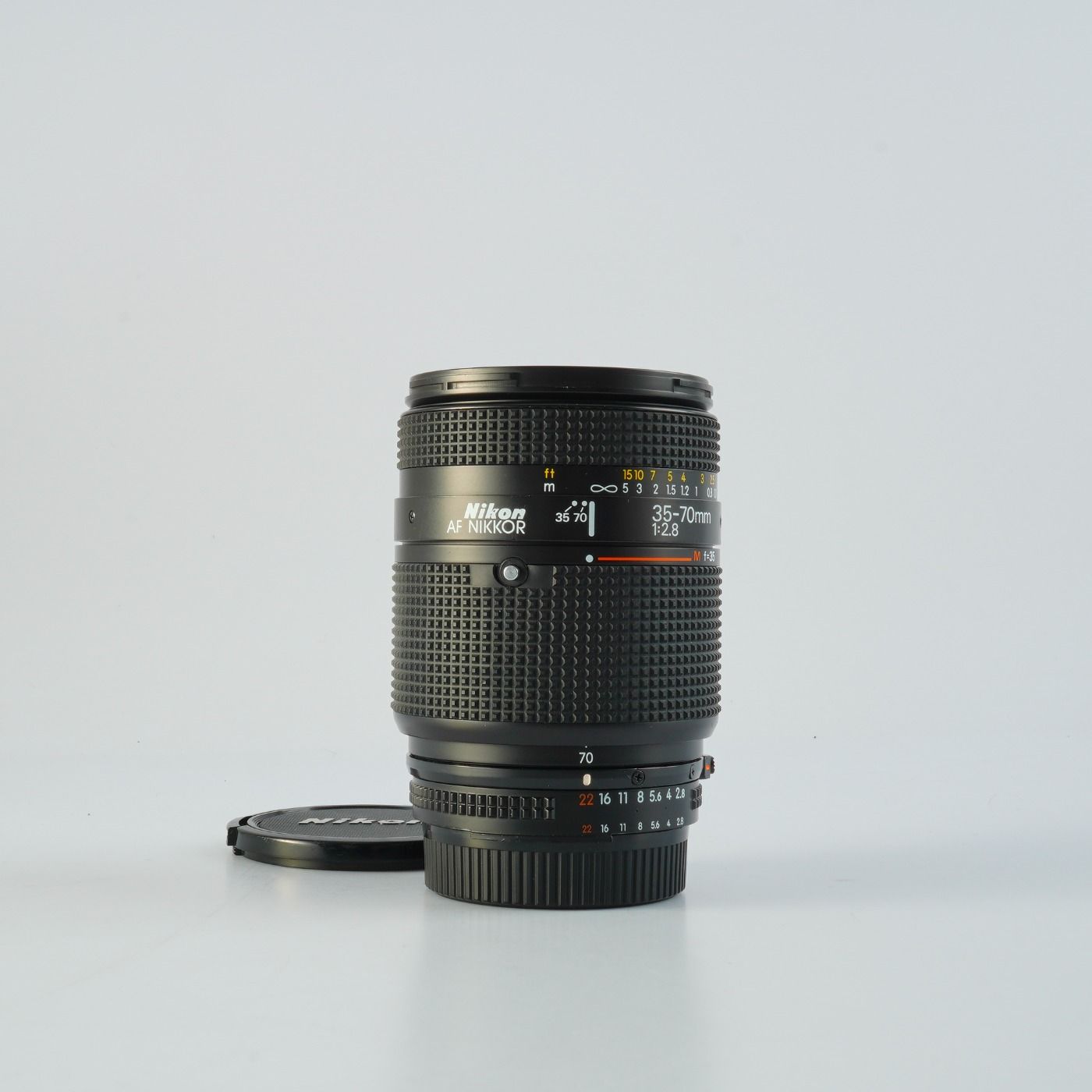 【ジャンク】Nikon FE / Nikon AF 35-70mm F2.8 ジャンク】 Nikon ニコン AF Nikkor 35-70mm F/2.8 ズームレンズ