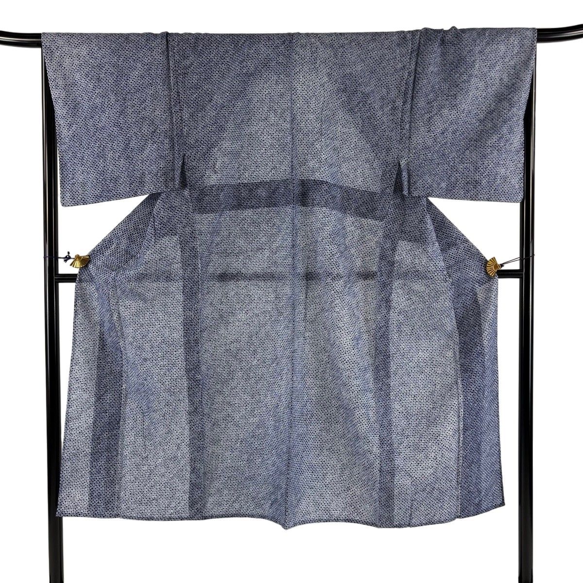 【美品】 男着物 身丈140cm 裄丈68.5cm L 絞り浴衣 男浴衣 幾何学模様 紺色 綿 名品 【中古】