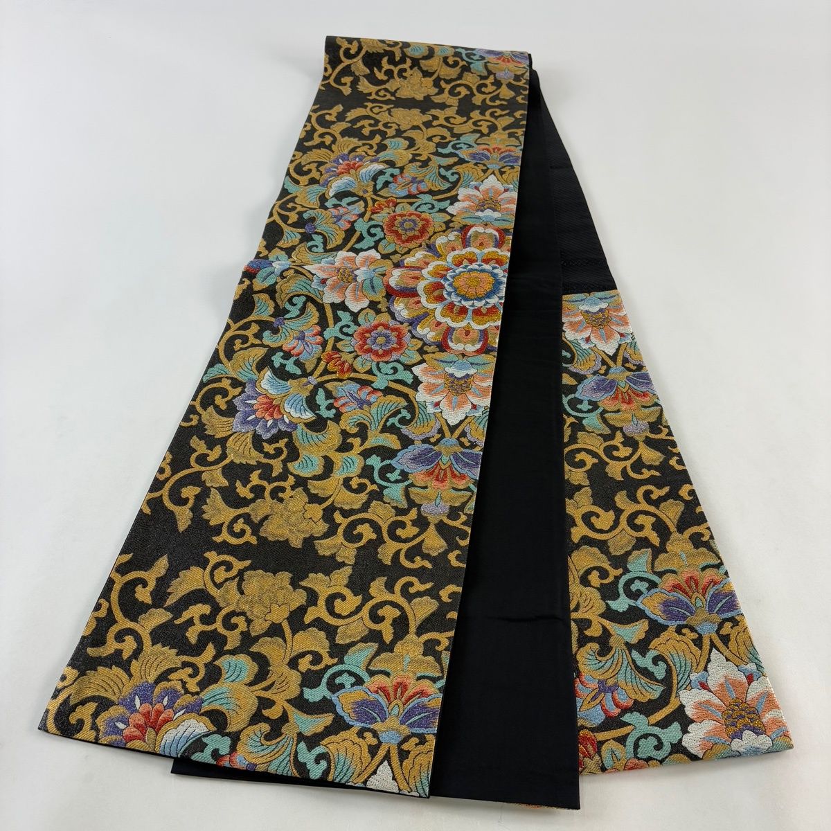袋帯 秀品 華鳳 花唐草 唐織 箔 黒 六通 正絹 【中古】 - メルカリ