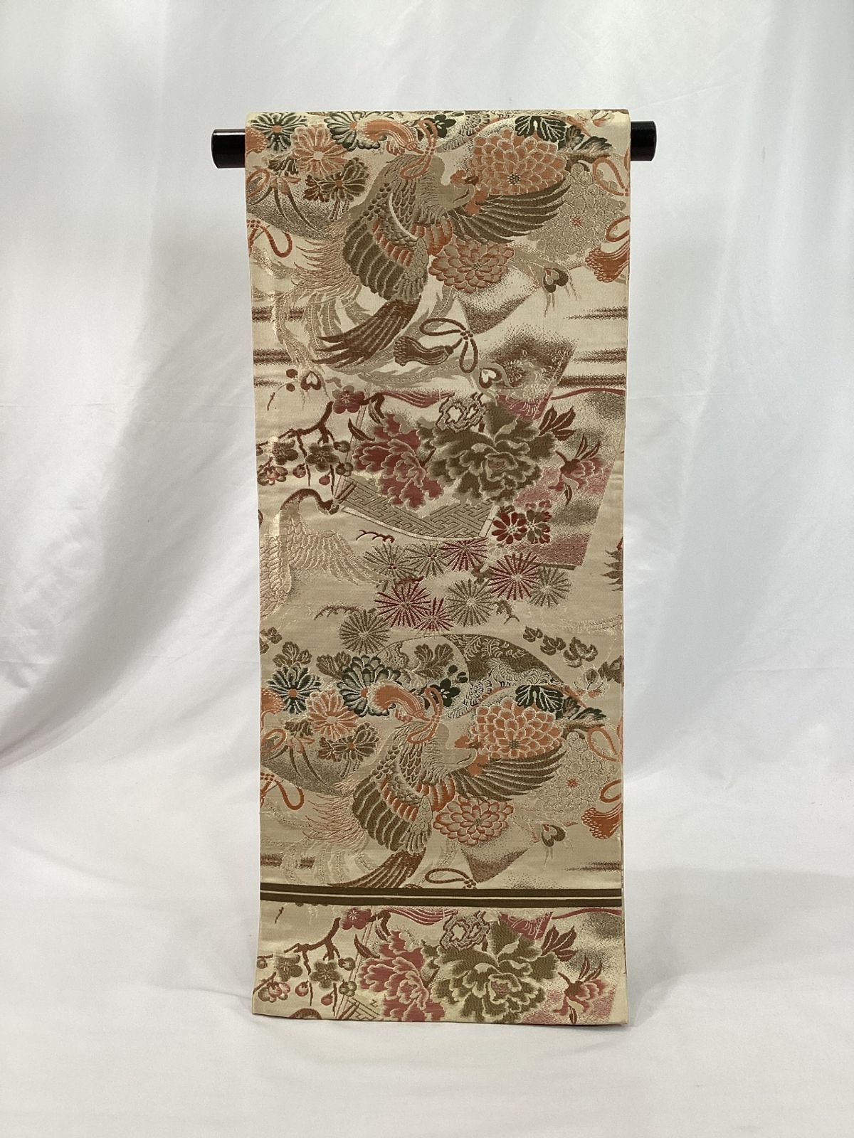 袋帯/丸帯/美品/正絹/ベージュ/仕立上がり/11994 袋帯/丸帯/美品/正絹/ベージュ/鳳凰/仕立上がり/12698 - メルカリ