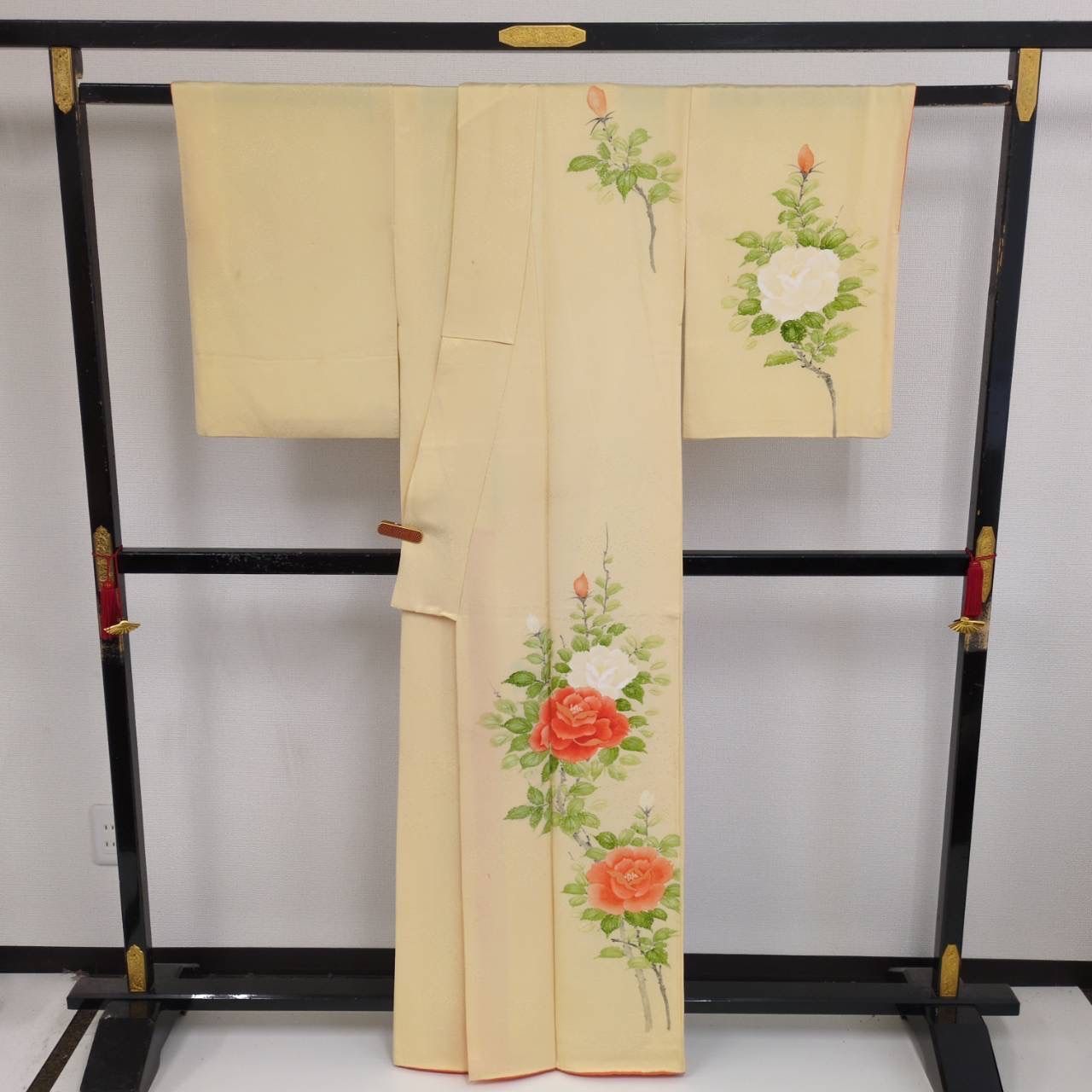 付け下げ 正絹 紋なし 染めの素敵な花 袷 着物 MK-1236 - メルカリ