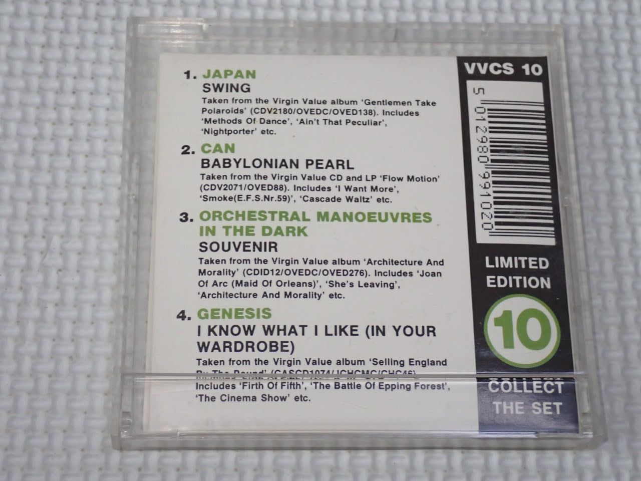 Genesis レアな8cmシングルCD 2枚セット Genesis - Genesis - Amazon.com Music