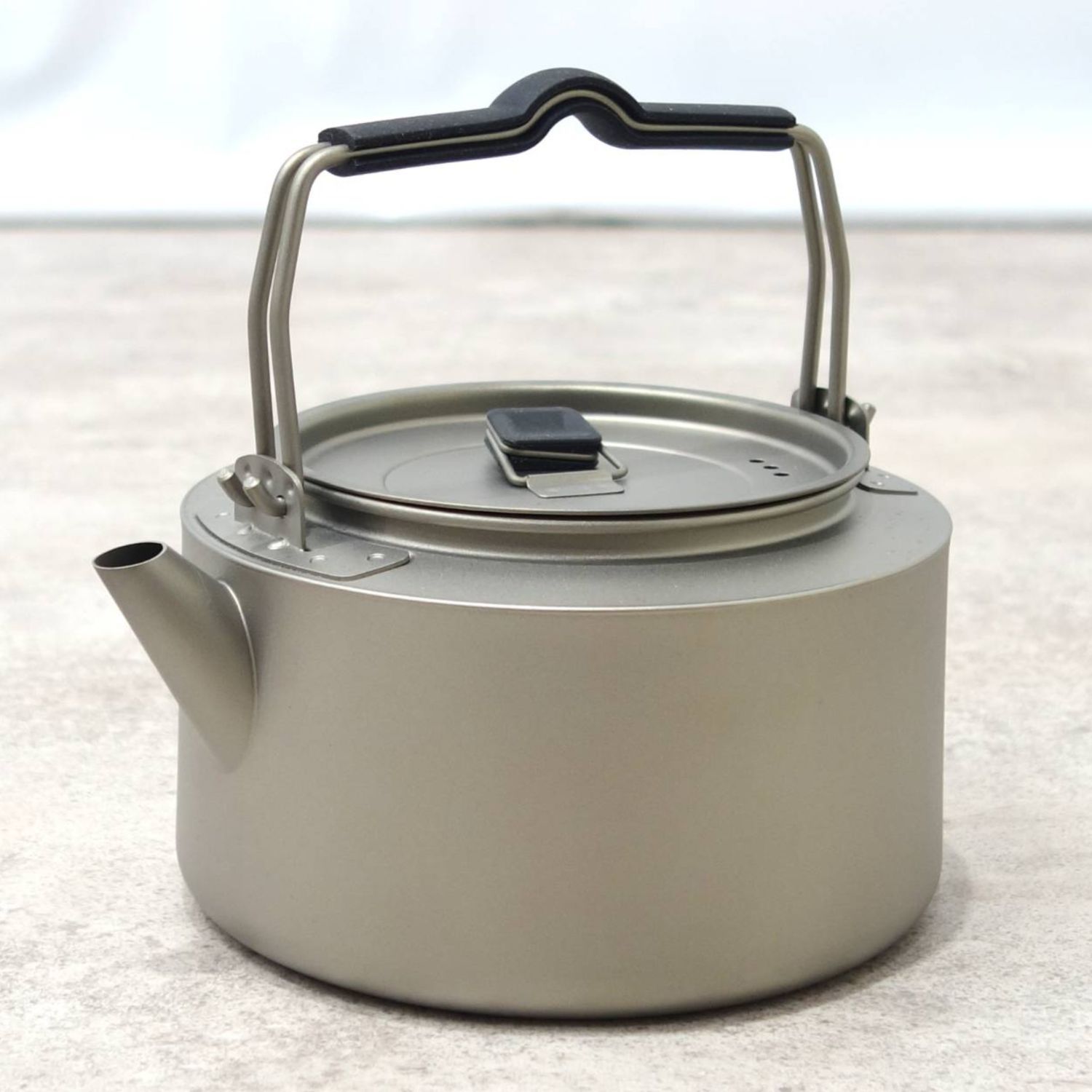 未使用 ハイマウント HIGHMOUNT ULチタンケトル 1000ml キャン