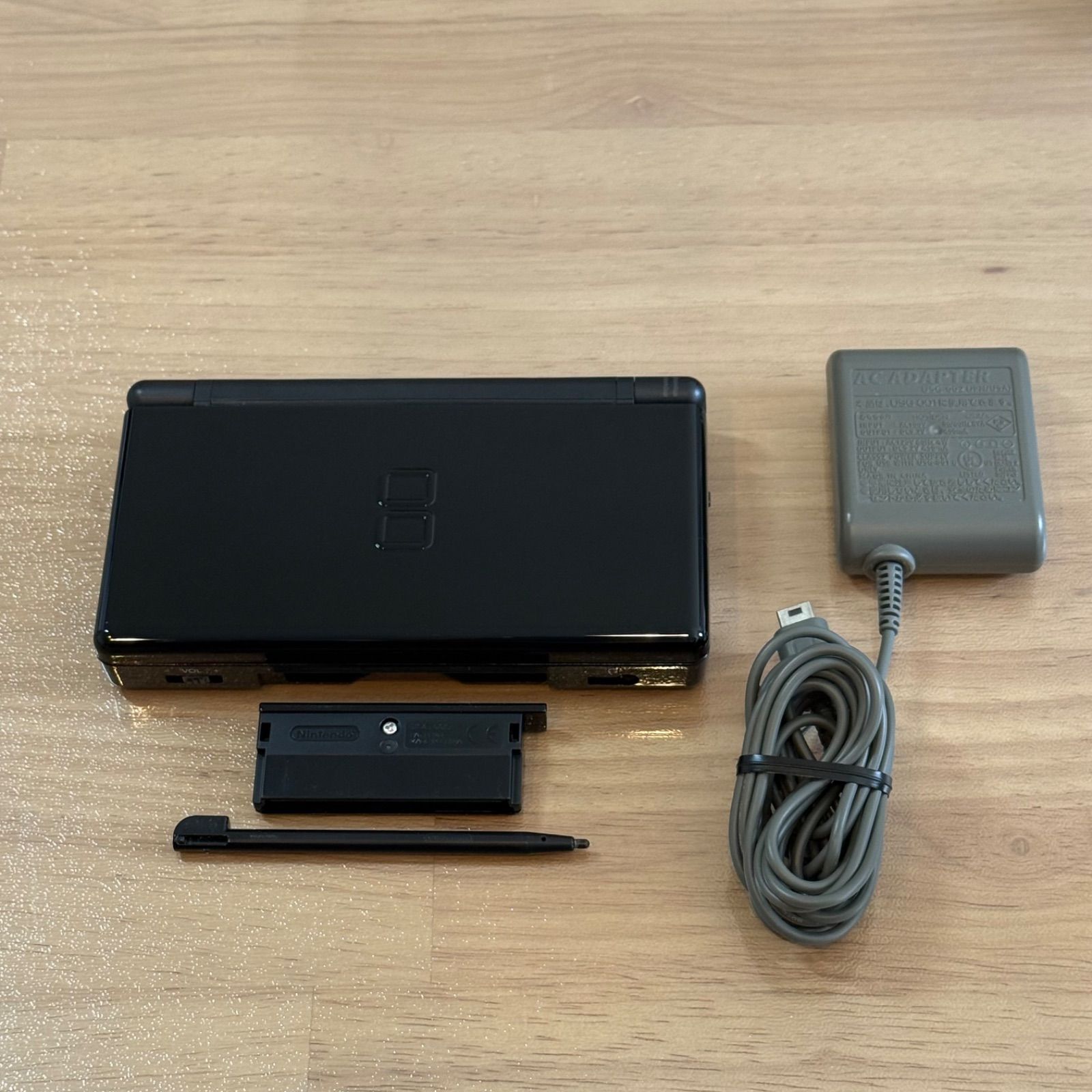 4-142【美品】ニンテンドーDS LITE ジェットブラック - メルカリ