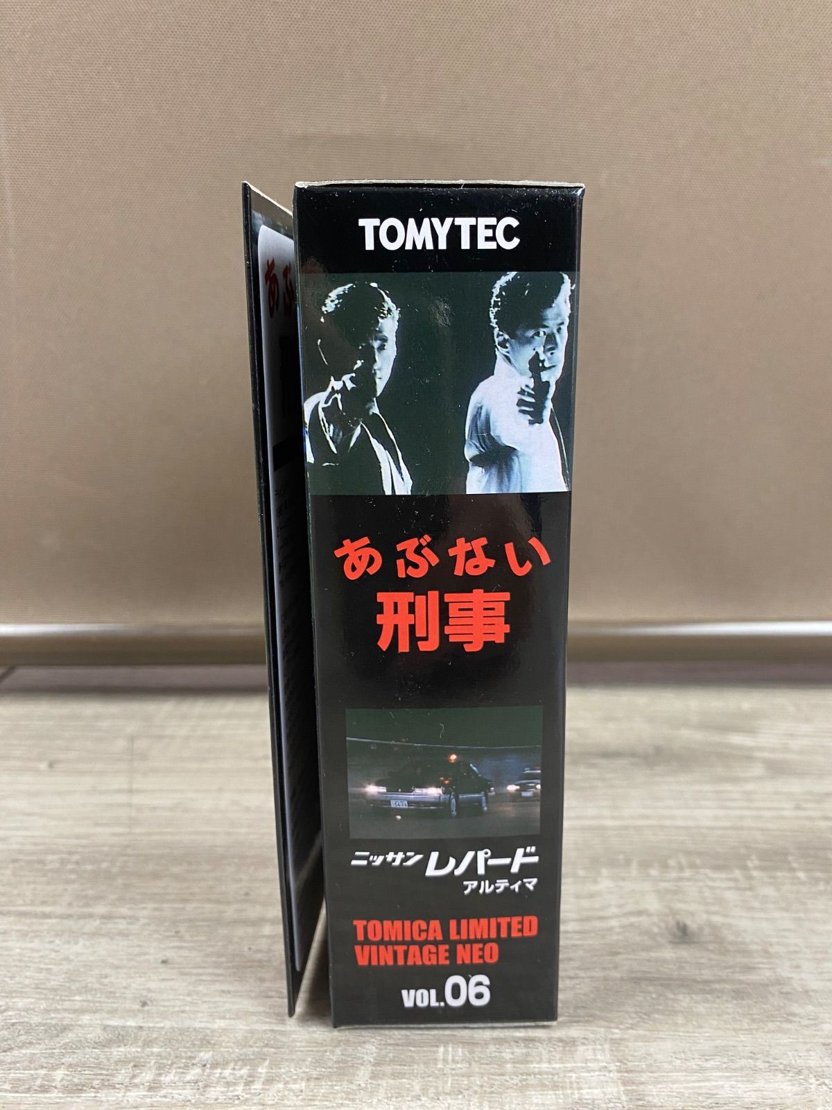 トミカリミテッド ヴィンテージネオ あぶない刑事VOL.6 ニッサン