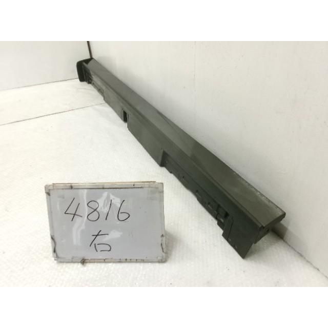 R2年 ＭＡＺＤＡ３ 5BA-BPFP 純正 右サイドステップ 42S グレー系 BCJH-51-P40D53 207801 4816