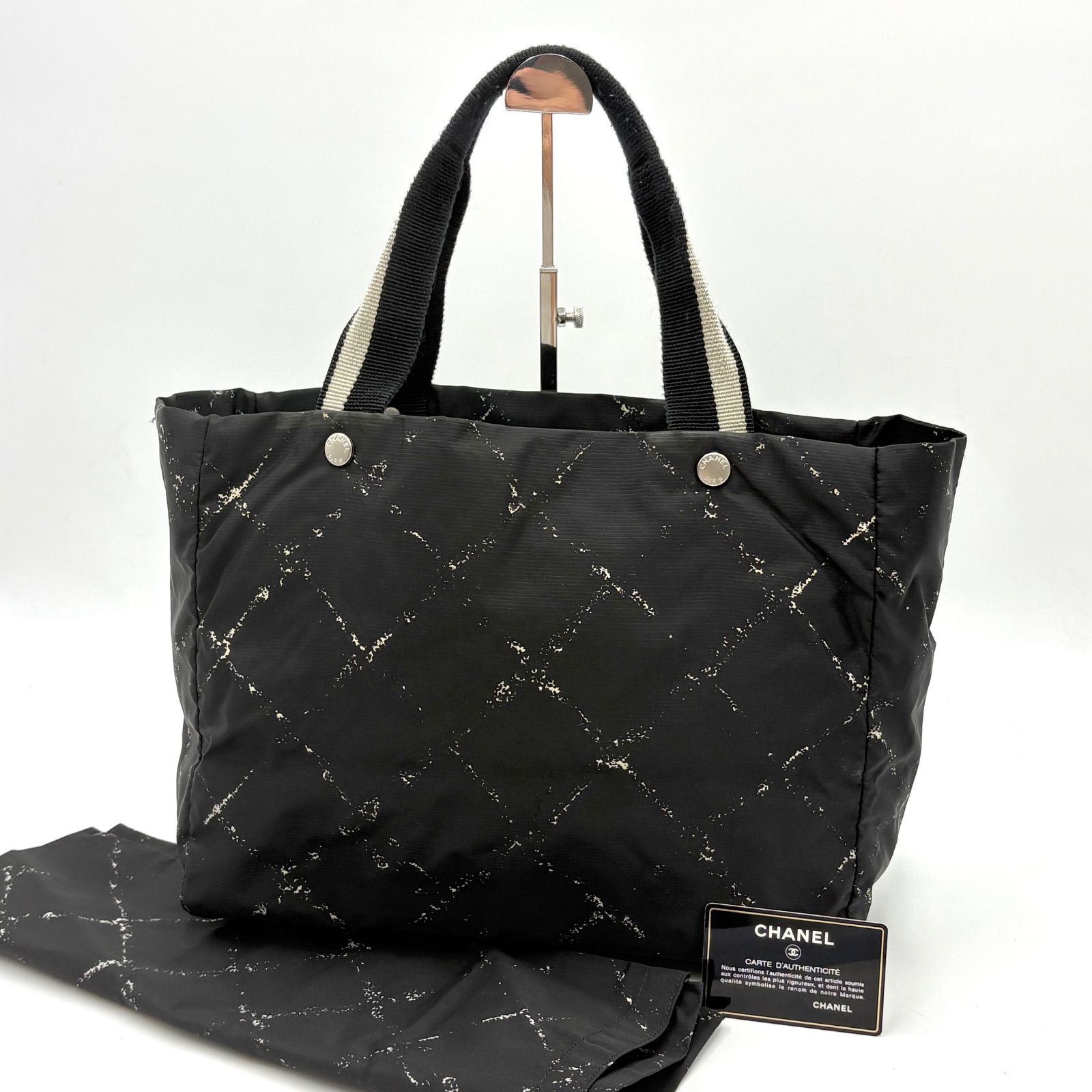 シャネル CHANEL 旧トラベルライン トートバッグ ハンド ナイロン 黒 CHANEL（シャネル） 旧トラベルライン トート トートバッグ ショルダー