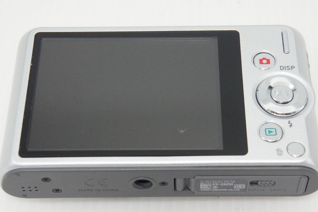 CASIO カシオ EXILIM EX-ZS210 コンパクトデジタルカメラ シルバー