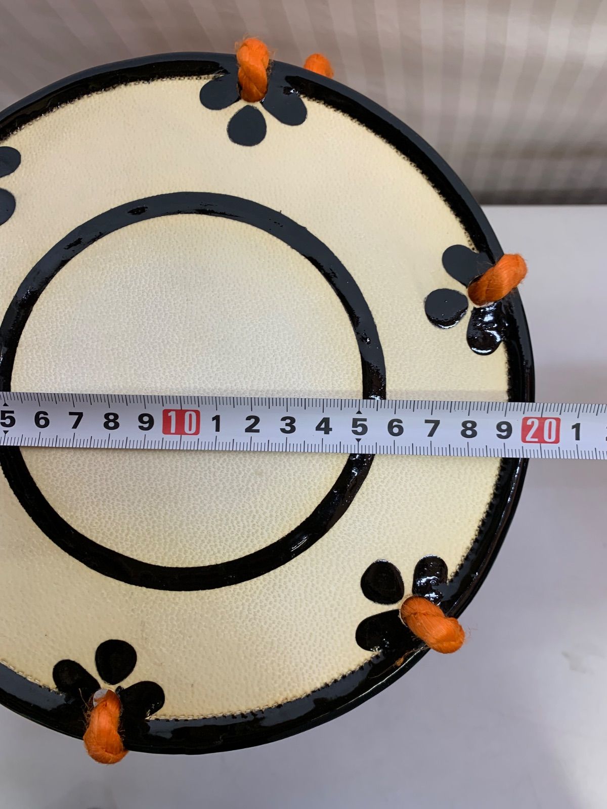 本革 小鼓 黒漆 秋草蒔絵 和楽器 日本舞踊 日舞 歌舞伎 能楽 民俗芸能
