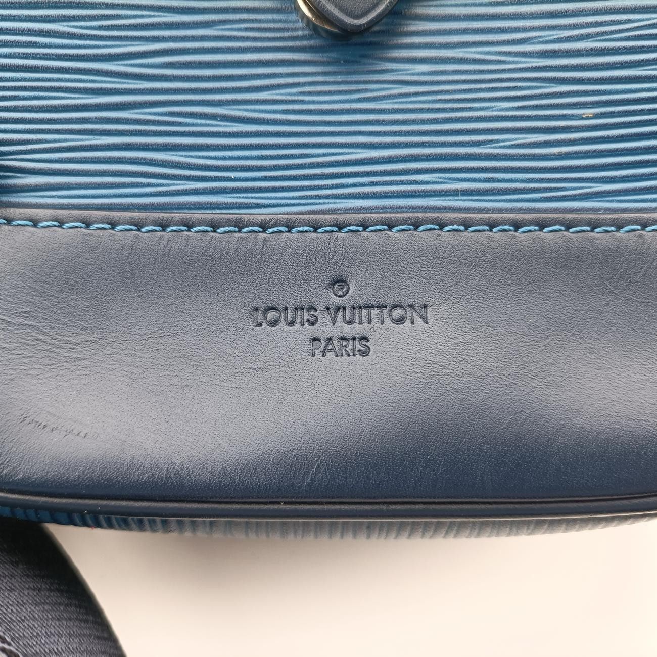 ルイヴィトンLouis Vuittonダウンタウン BB メッセンジャー ブルー