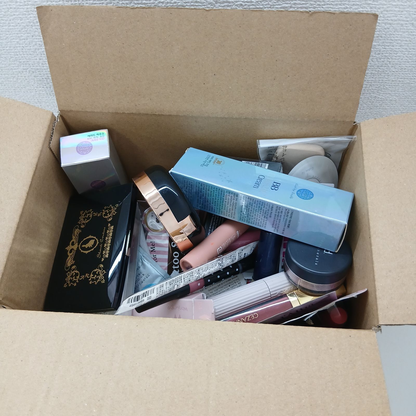 お買得！】コスメ大量おまとめセット セザンヌ・キスミー・ロムアンド 
