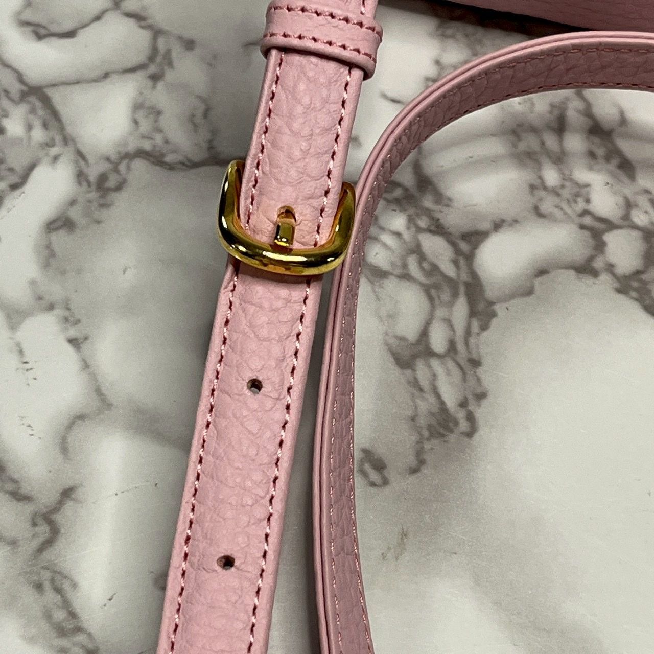 極美品】キタムラ KITAMURA レザーショルダーバッグ ピンク ミニバッグ 
