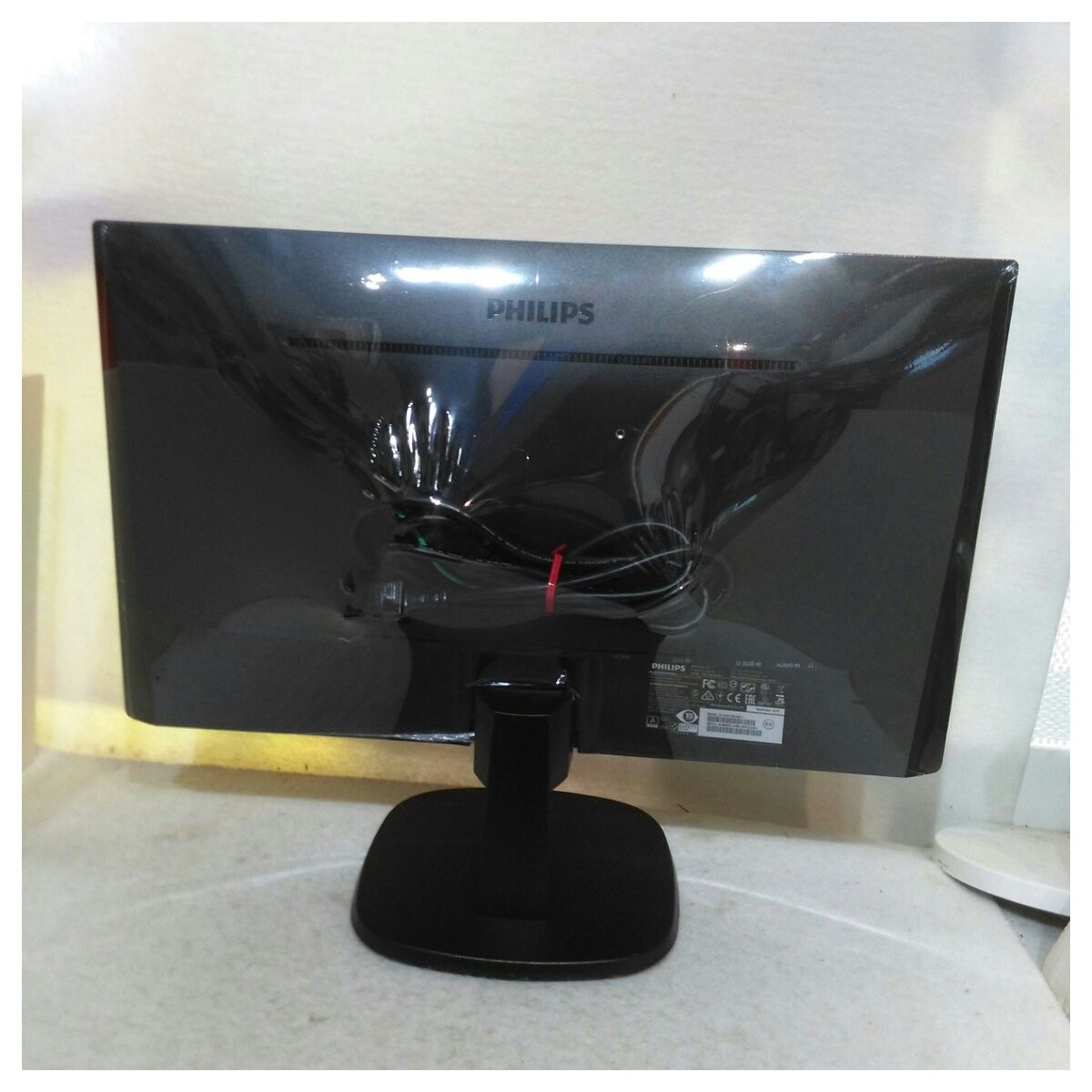 動作確認済】【中古】本体のみ フィリップス 23.8型 液晶モニター