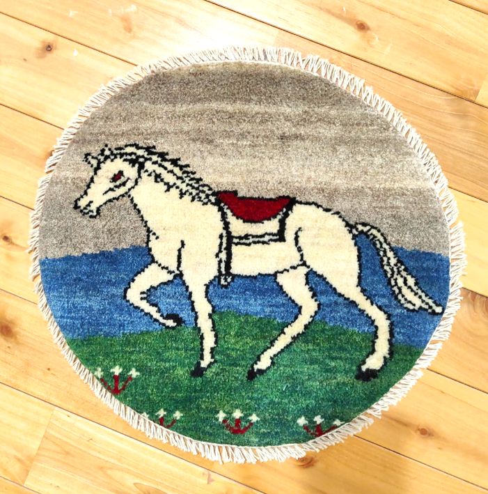 【キャンペーン】ペルシャ　アマレバフト　円形　40×39　孔雀　生命の木 ペルシャ ギャッベ アマレバフト ミニマット 横40Φ42㎝ 円形 馬 Z2843
