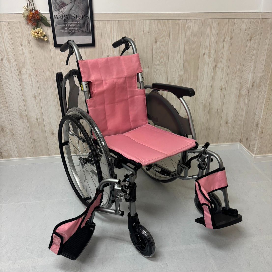消毒済 中古 車椅子】すぐ使える車椅子 美品 Miki CRT-3Lo 自走介助 