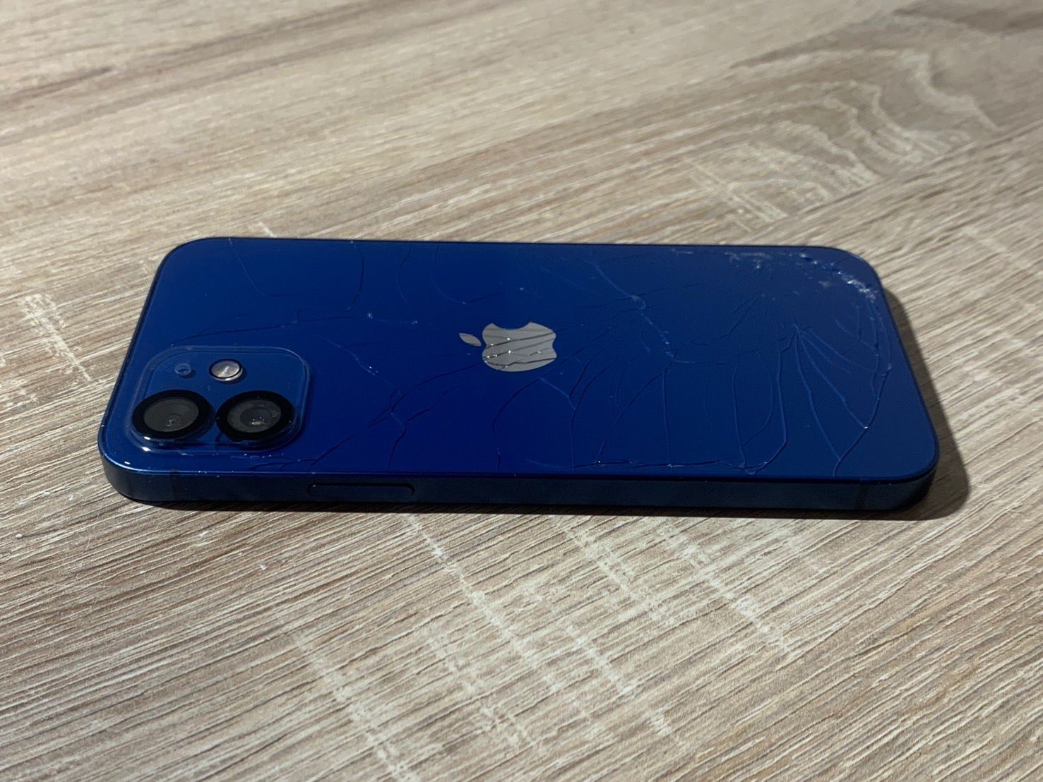 0411 iPhone 12 ブルー 容量未確認 ジャンク品【ネ】 - メルカリ